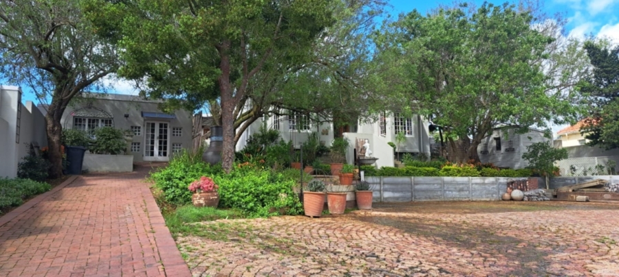 4 Bedroom Property for Sale in Caledon Western Cape